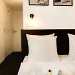 St Christopher's - The Winston بيت شباب أمستردام