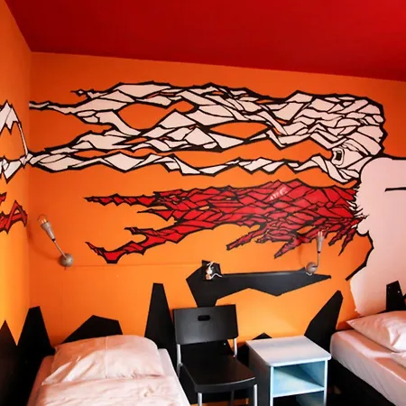St Christopher'S Inn Amsterdam - The Winston Hostel