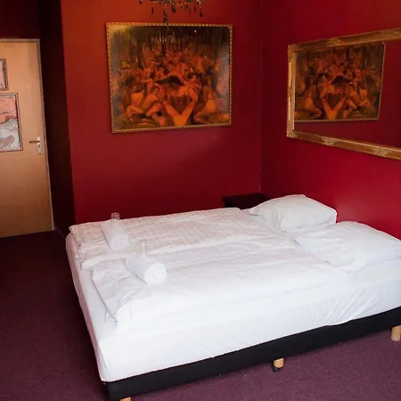 St Christopher'S Inn Amsterdam - The Winston Hostel *