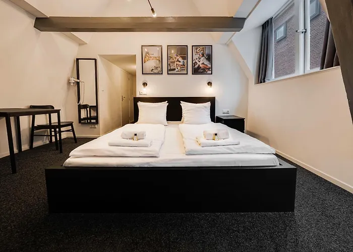 St Christopher's - The Winston