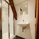Hostal St Christopher's - The Winston *