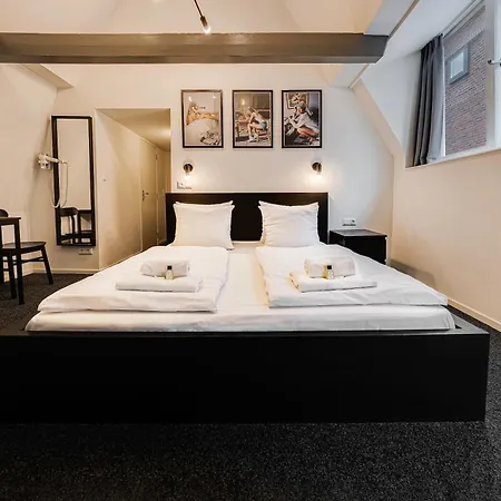 St Christopher's - The Winston