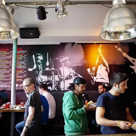 St Christopher's - The Winston 旅馆